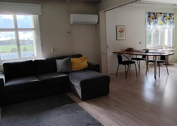 Apartment Tilava Asunto Vanhalla Koululla